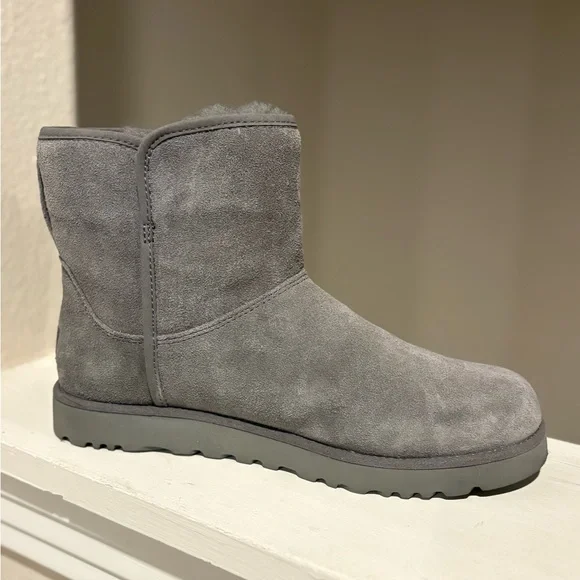 UGG Cory II Genuine Shearling Lined Boot Gray Suede 1125792 Womens Size 7 - Picture 3 of 10